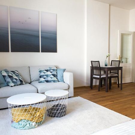 Charming City Apartment Graz Buitenkant foto